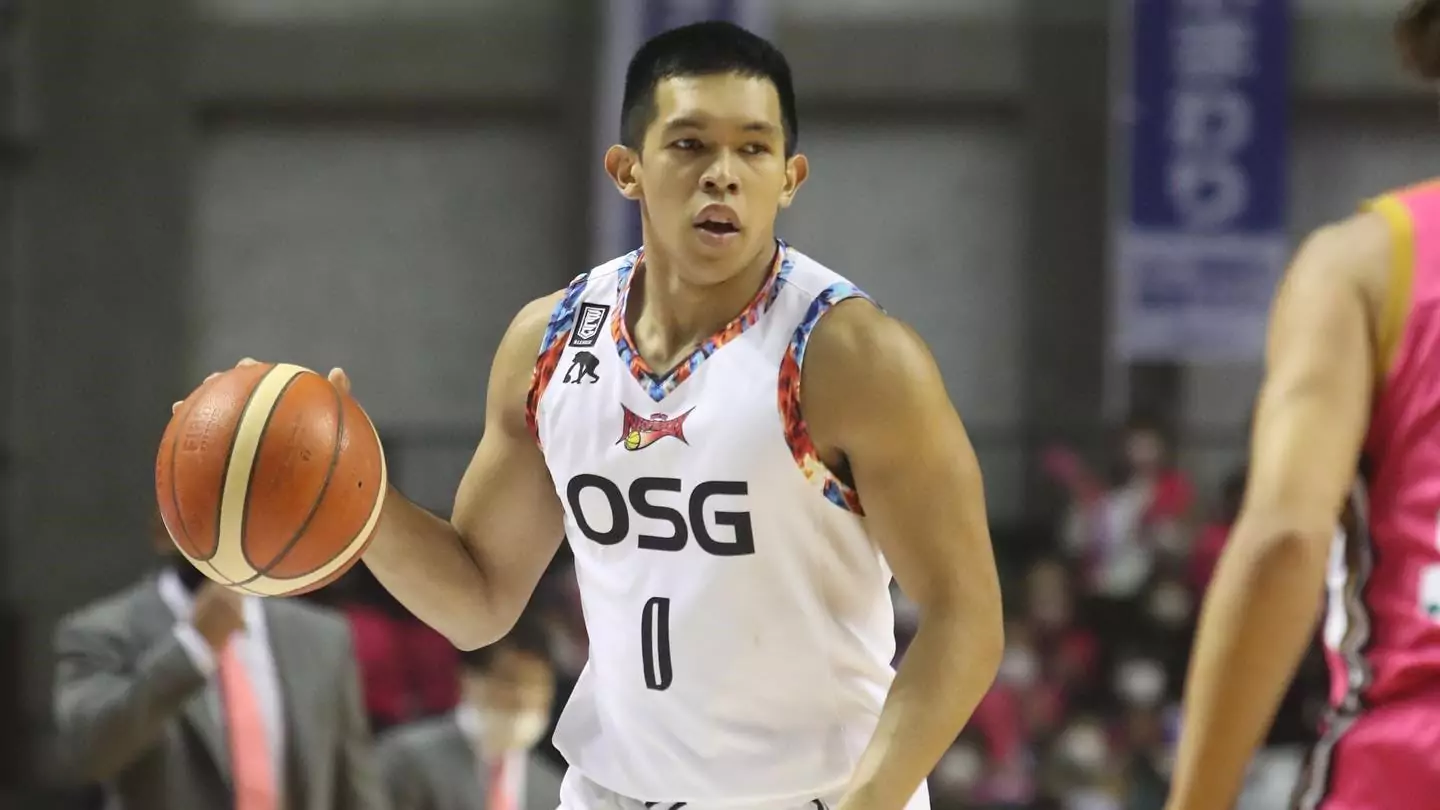 thirdy ravena signs with basketball club dubai